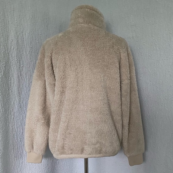 Spider Cozy Beige Sherpa 1/4 Zip Fleece Women Sweater - Picture 2 of 12